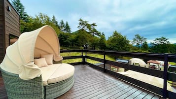 Luxe tent | 1 slaapkamer, beddengoed