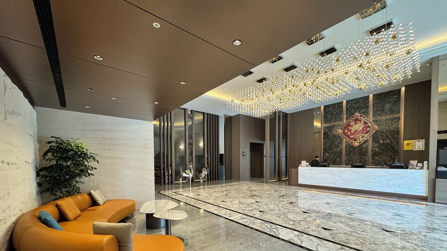 JingIn Hotel