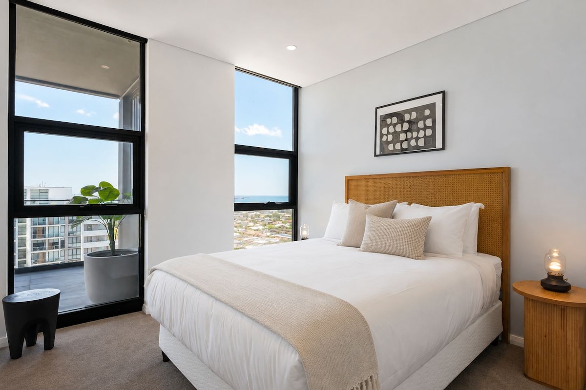尊荣公寓, 3 间卧室, 海景 | 办公桌、遮光窗帘、熨斗/熨衣板、免费 WiFi