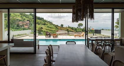JadenHill CityView 8BR Villa Heated Pool+Movieroom