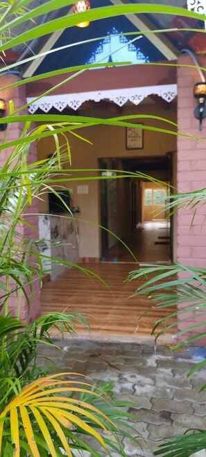 Fachada de la propiedad