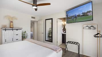 3 bedrooms, desk, laptop workspace, iron/ironing board