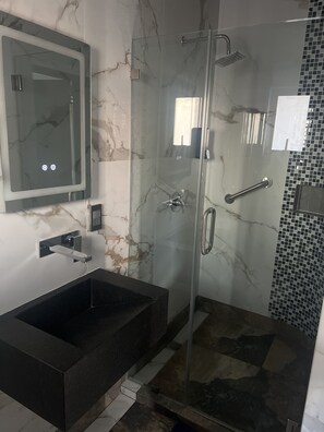 Bruser, håndklæder, Sæbe, Shampoo