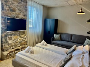 Kahden hengen deluxe-huone | Äänieristys, ilmainen Wi-Fi, vuodevaatteet