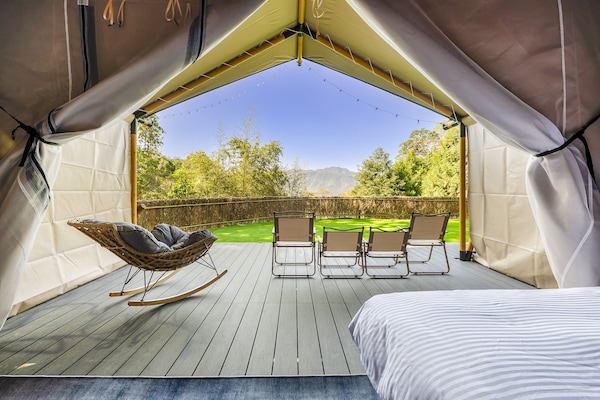 Tenda | Pemandangan dari kamar