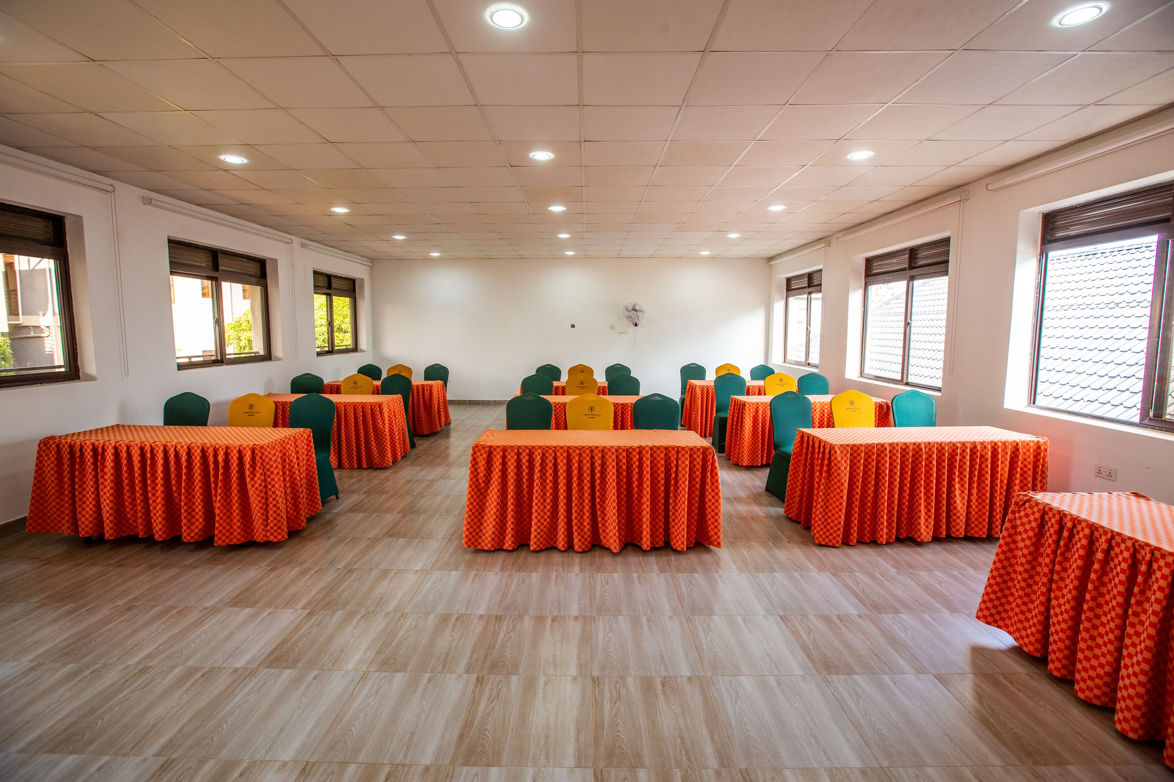 สถานที่จัดงานประชุม