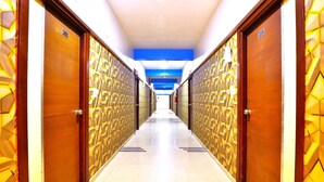 Unclassified image, 3 of 19, button - Hotel Nilkanth (Ahmedabad)