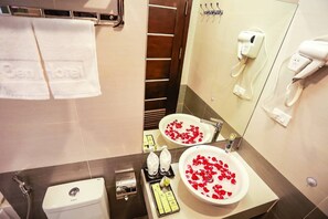Kamar Standar | Kamar mandi