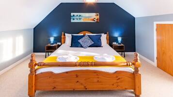 3 Schlafzimmer, Schreibtisch, Bügeleisen/Bügelbrett, kostenloses WLAN