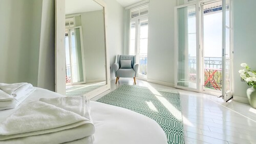 Seaview Apartment by Turner Contemporary, Margate By Adliv