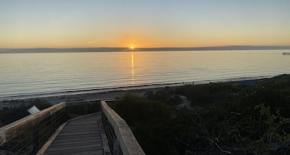 Seaside Serenity: The Ultimate Golf & Beach Escape