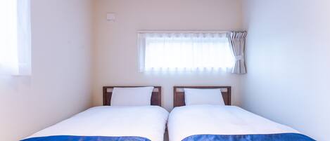 Standard House | 2 bedrooms, laptop workspace, free WiFi, bed sheets