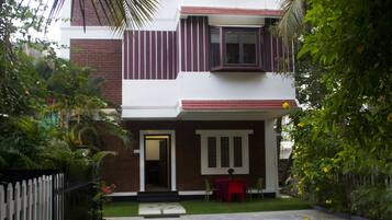 Bagian depan properti