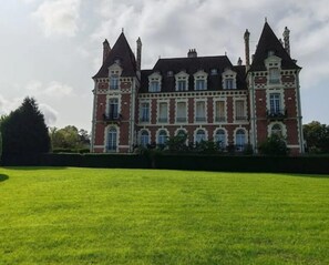 Exterior - Un Appartement Dans un Château (Deauville)