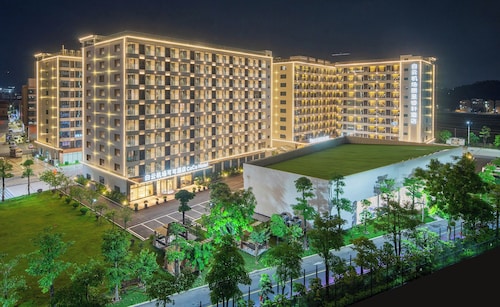 Baiyun Airport Coco Hotel