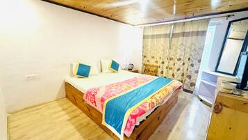 Deluxe Double Room | Premium bedding, individually decorated, individually furnished