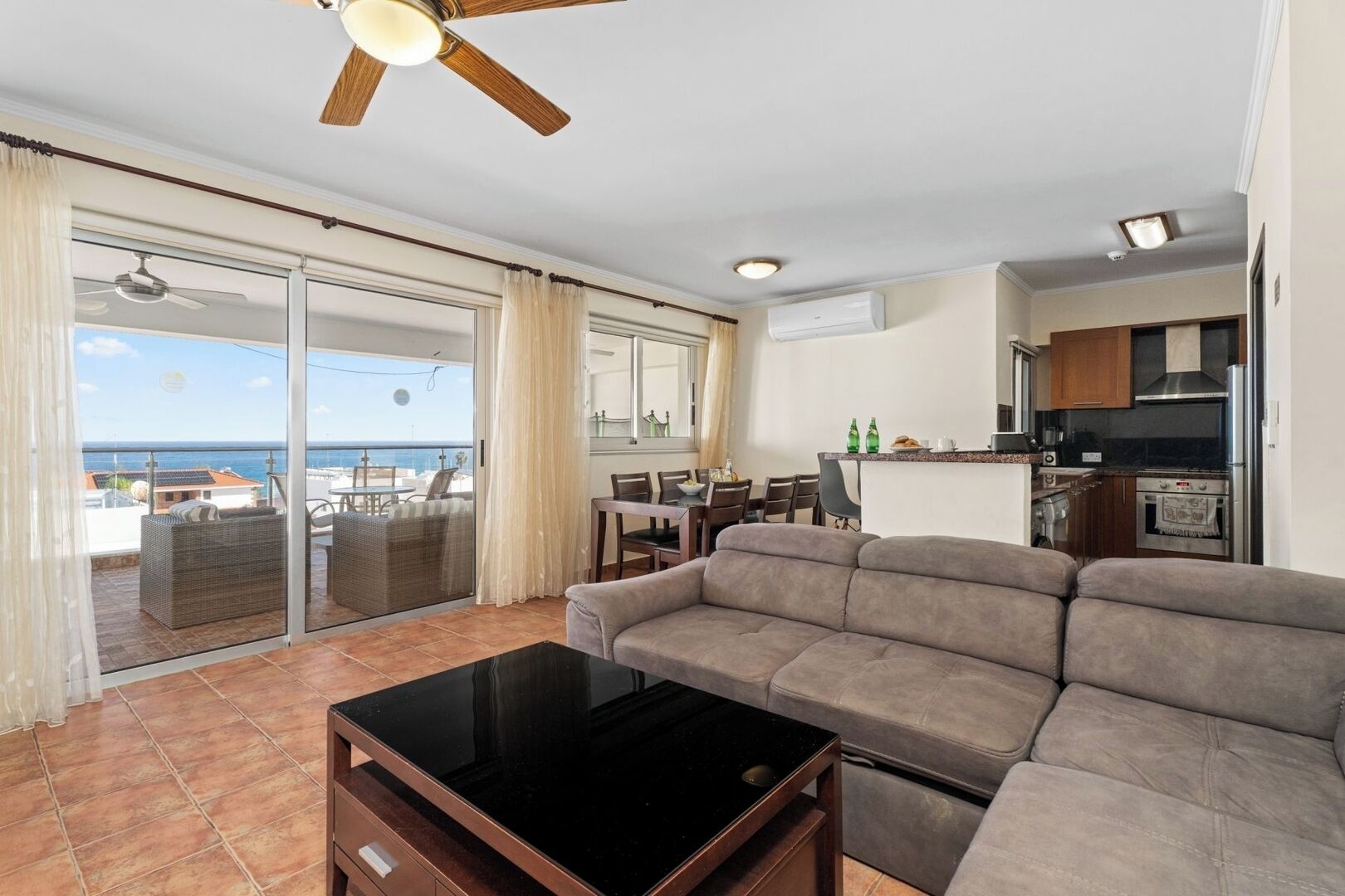 Fernseher, DVD-Player