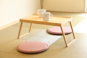 Apartamento estándar | Zona de estar | Una estación de conexión para iPod