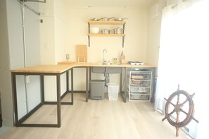 Standard Apartment | Private kitchen | Microwave, stovetop, electric kettle, cookware/dishes/utensils - Seaside Harbor Odawara (Odawara)