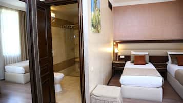 Standard Double or Twin Room | Premium bedding, minibar, in-room safe, desk