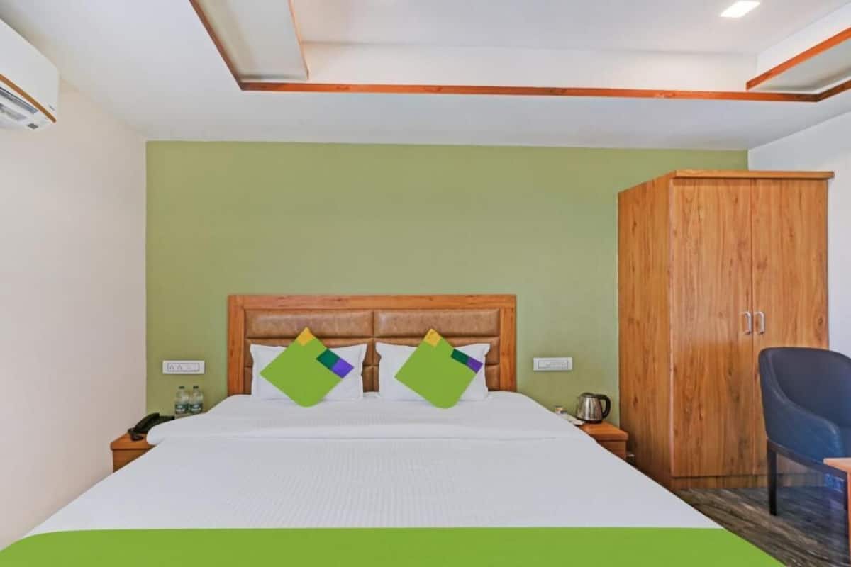 1 bedroom, free WiFi, bed sheets