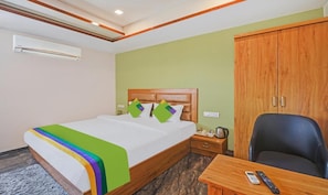 Free WiFi, bed sheets - Hotel Shree Regency - Ahmedabad  (Ahmedabad)