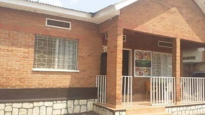 RusticHome B&B Kigali 