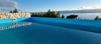 Villa Lea mit Wunderschönem Meerblick und Swimmingpool