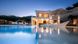 Pool - Kalami Beach - Villa Mara (Kalami)