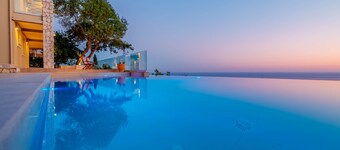 Ocean View Luxury Villa Ethra