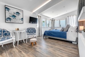 4 bedrooms, in-room safe, iron/ironing board, travel cot - Ocean View Luxury Villa Nefeli (Kontogialos)