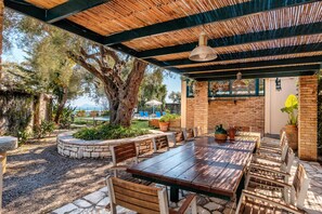 Outdoor dining - Barbati Beachfront Pool Villa (Barbati)