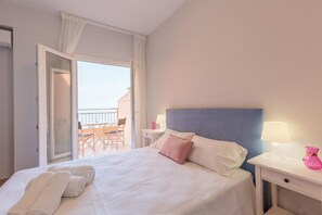 1 Schlafzimmer, Zimmersafe, Bügeleisen/Bügelbrett, Reisekinderbett