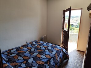 3 bedrooms