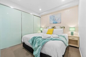 1 soverom, strykejern/-brett, wi-fi og sengetøy