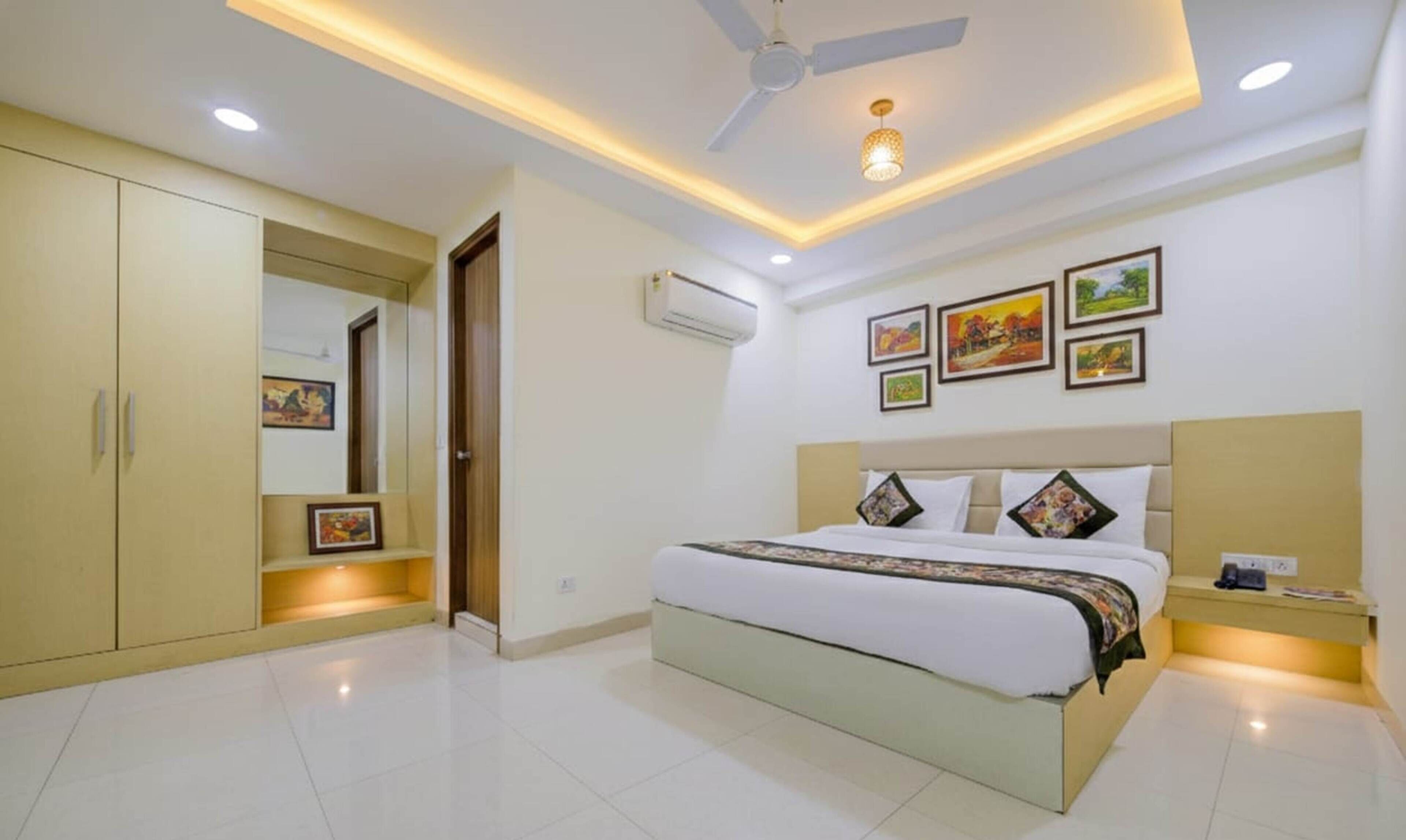 Dobbeltrom – deluxe | Skrivebord, lydisolert og wi-fi (inkludert)