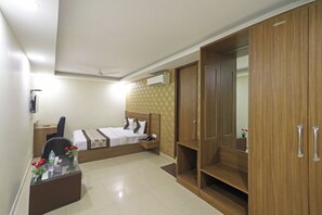 Habitación doble superior | Escritorio, insonorización y wifi gratis 