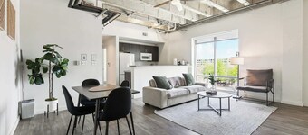 Stay in the Heart of Downtown!