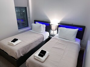 2 bedrooms, iron/ironing board, WiFi, bed sheets