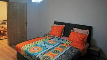 1 bedroom, free WiFi, bed sheets