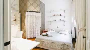 5 Schlafzimmer, Bügeleisen/Bügelbrett, kostenloses WLAN, Bettwäsche