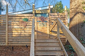 Unclassified image, 2 of 27, button - Walkable Oakwood Studio | Steps to DT Raleigh (Raleigh)