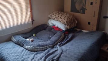 4 bedrooms, free WiFi, bed sheets