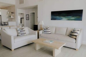 Televisión y oficina 