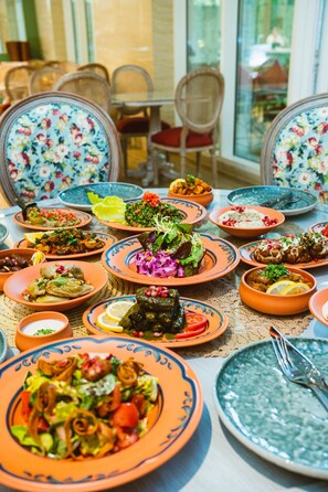 Restaurant - Millennium Place Doha (Doha)