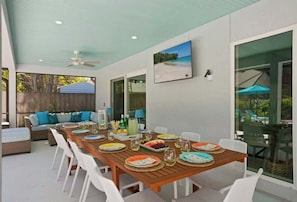 Outdoor dining