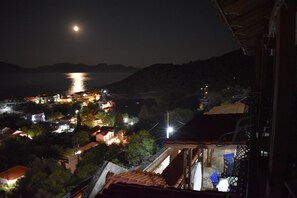 Departamento básico | Vista a la playa o el mar