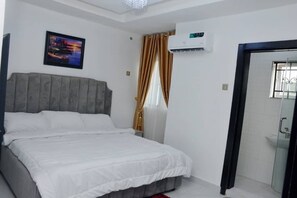 3 bedrooms, free WiFi - HABBOT LUXURY APARTMENT (Ibadan)