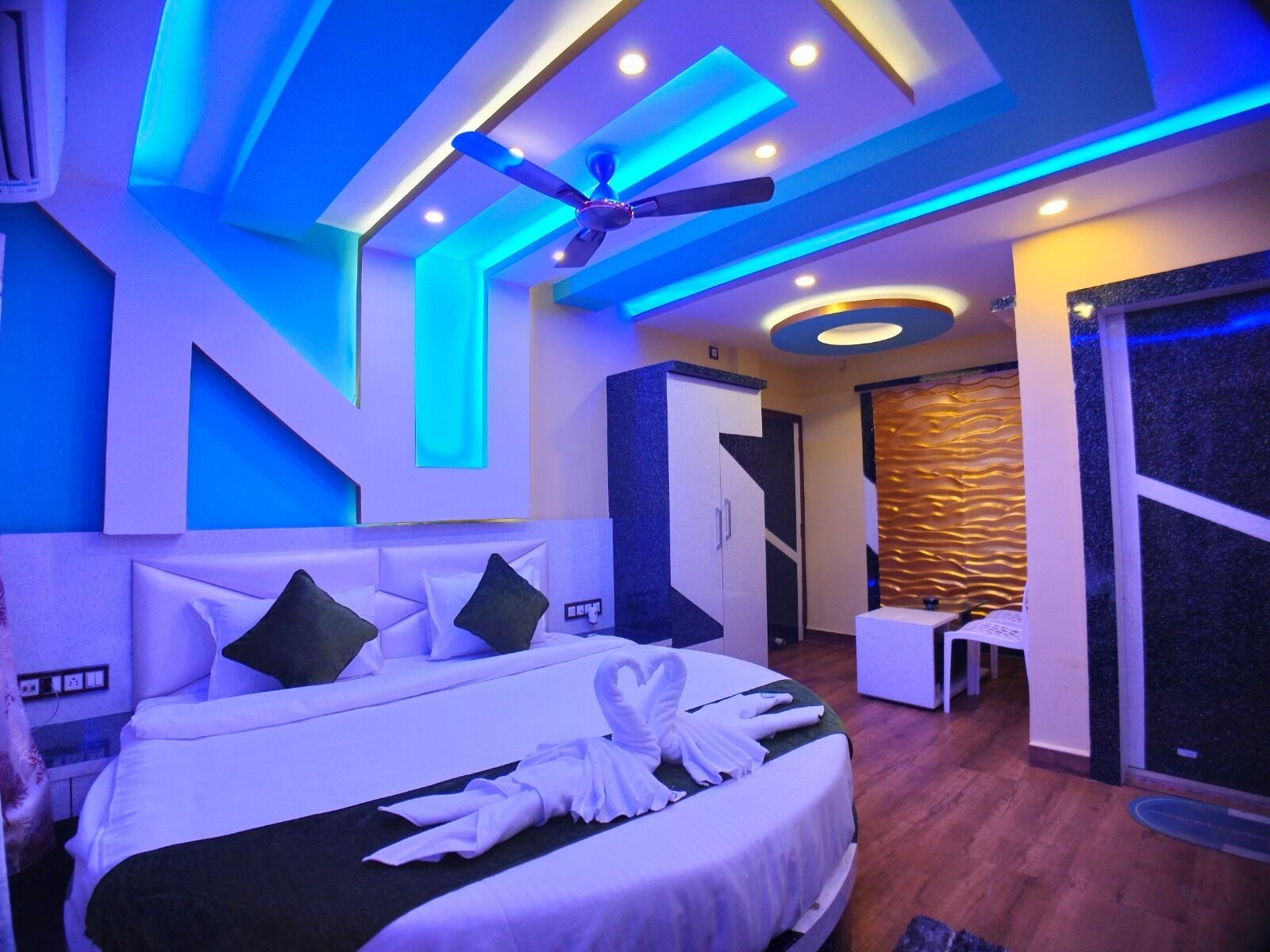 Habitación básica doble | Insonorización y ropa de cama 