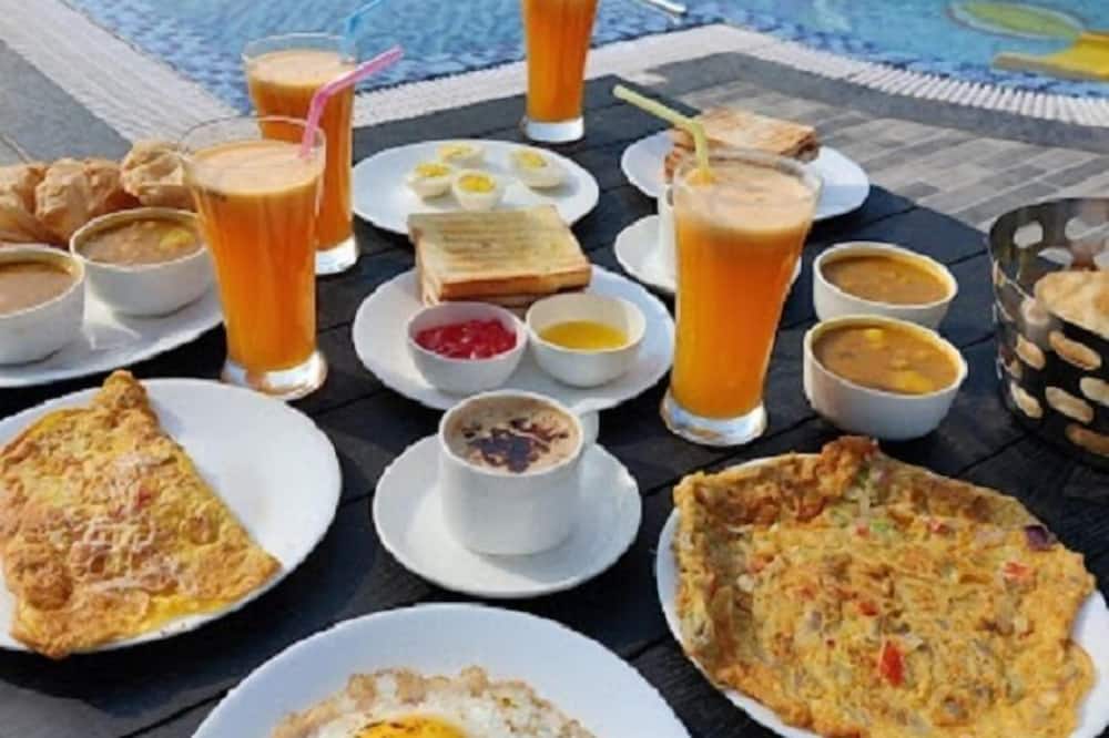 The Pelican Beach Resort Mandarmoni